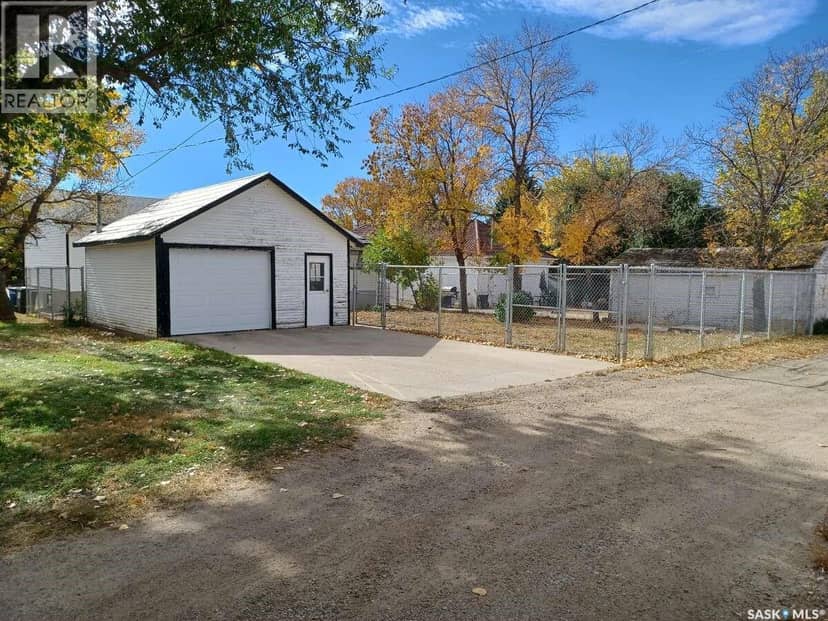 113 5th AVENUE, Gravelbourg, photo 8