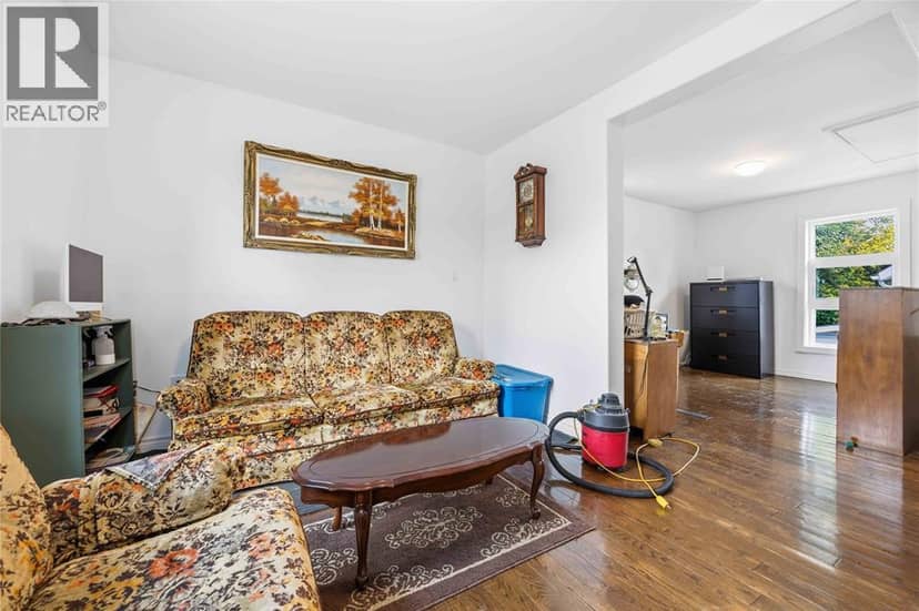 136 Durand Street — photo 20 of 33