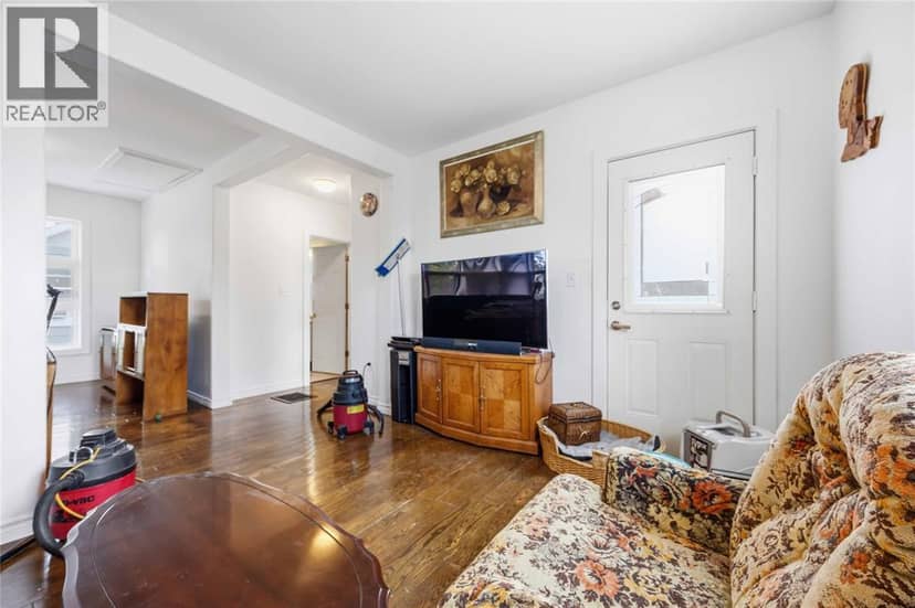 136 Durand Street — photo 21 of 33