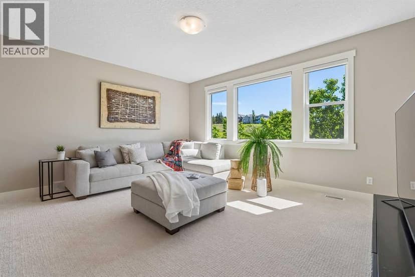 30 Ascot Crescent SW — photo 26 of 40