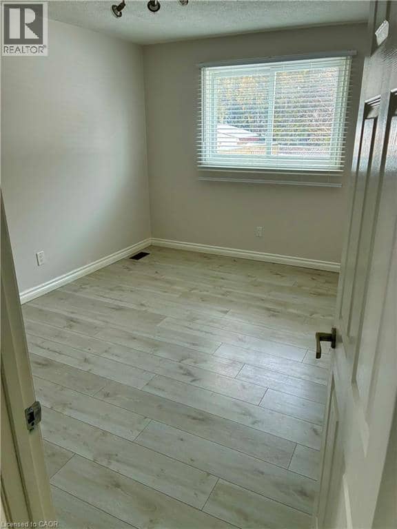 333 REXFORD Drive, Hamilton, photo 4