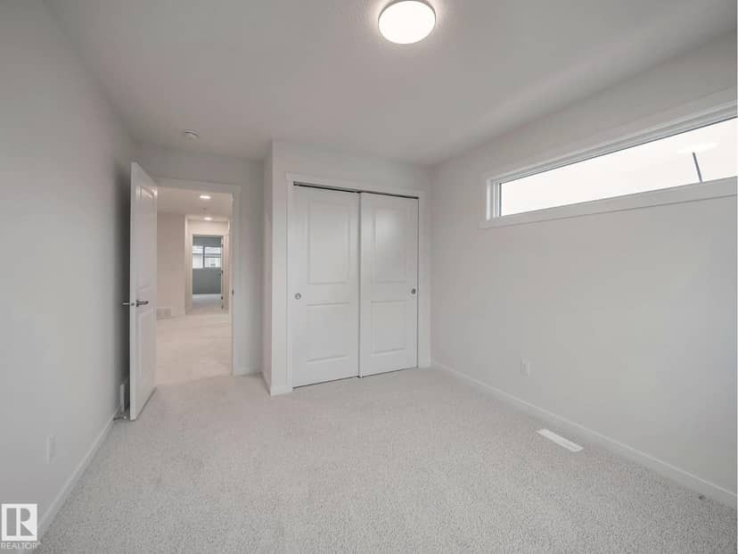 2420 205 ST NW — photo 35 of 40