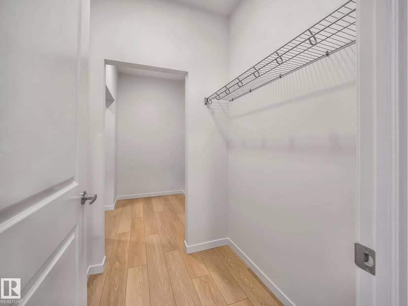2420 205 ST NW — photo 9 of 40