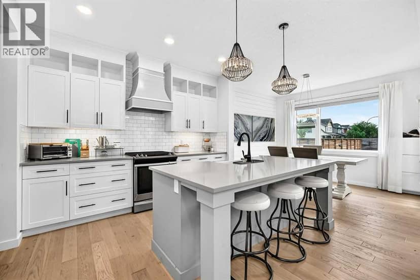 313 Walgrove Terrace SE, Calgary, photo 3