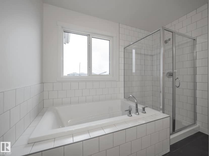 20735 24 AV NW — photo 33 of 40