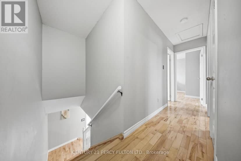 1853 Mapleridge Drive — photo 19 of 39