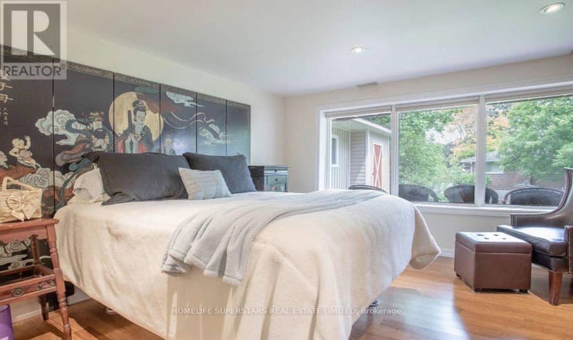 581 Arnhem Drive — photo 14 of 20
