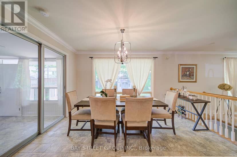 88 Marsdale Drive — photo 18 of 40