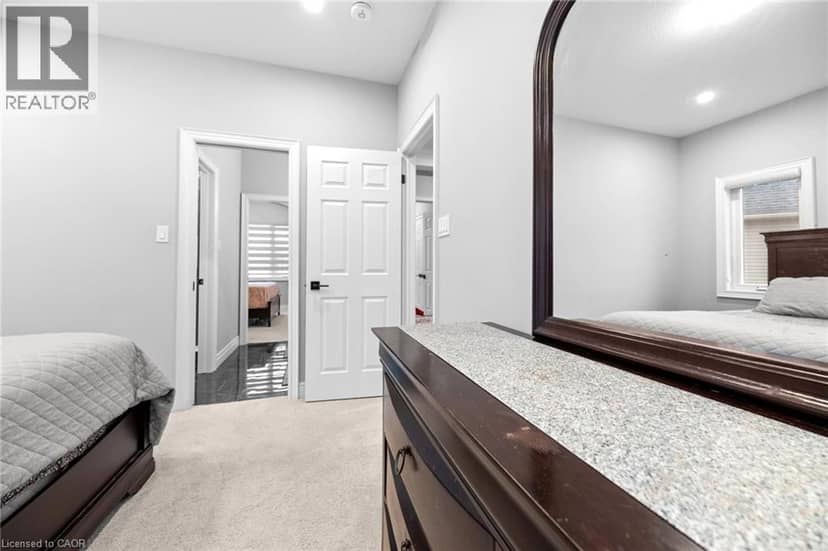 147 AMBROUS Crescent — photo 25 of 40