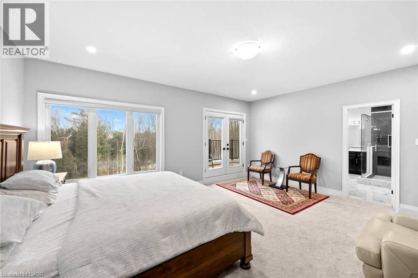 147 AMBROUS Crescent — photo 31 of 40