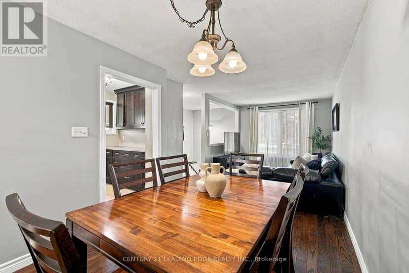 10 Fairbairn Court — photo 12 of 35