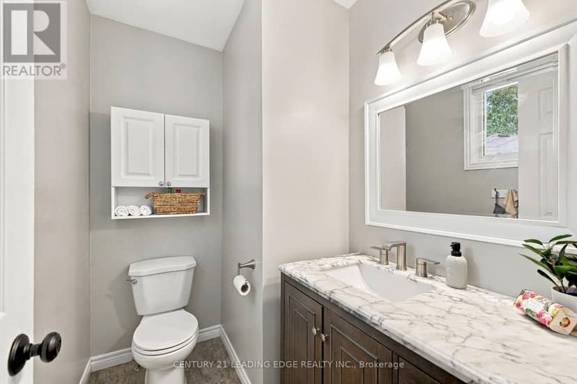 10 Fairbairn Court — photo 14 of 35