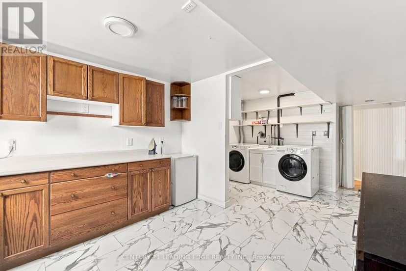 10 Fairbairn Court — photo 27 of 35