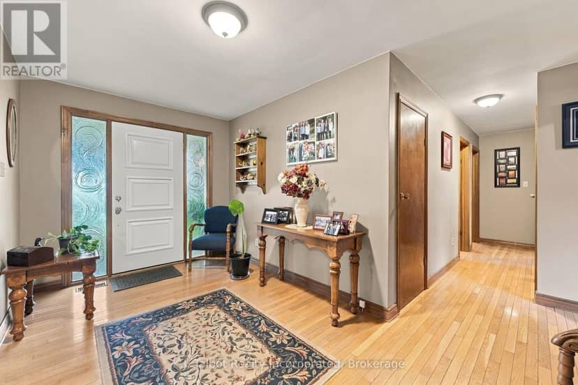 33696 Black's Point Road, Central Huron, photo 5