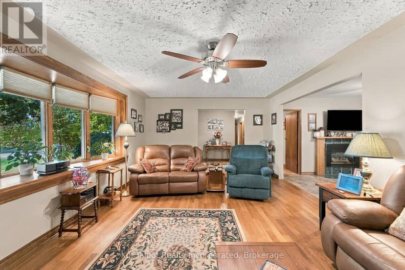 33696 Black's Point Road, Central Huron, photo 8