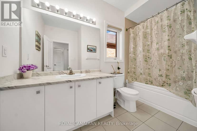 33 Bachelor Street — photo 33 of 40
