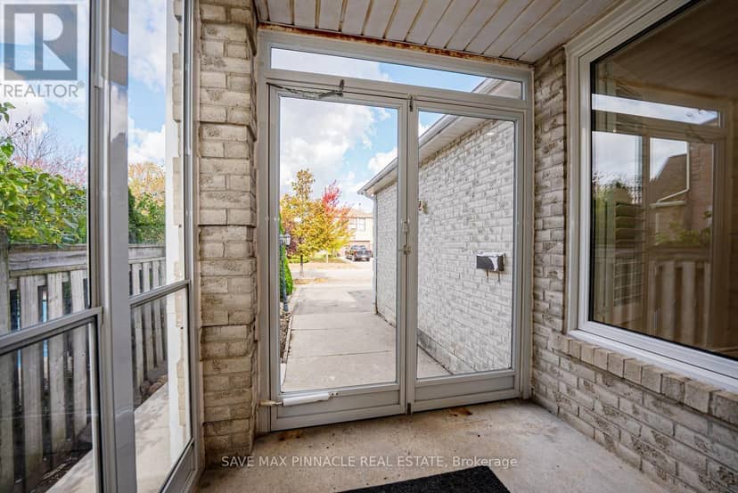 3118 Shadetree Drive, Mississauga, photo 8