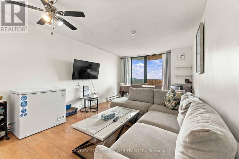 1010 - 1440 Heron Road — photo 9 of 35