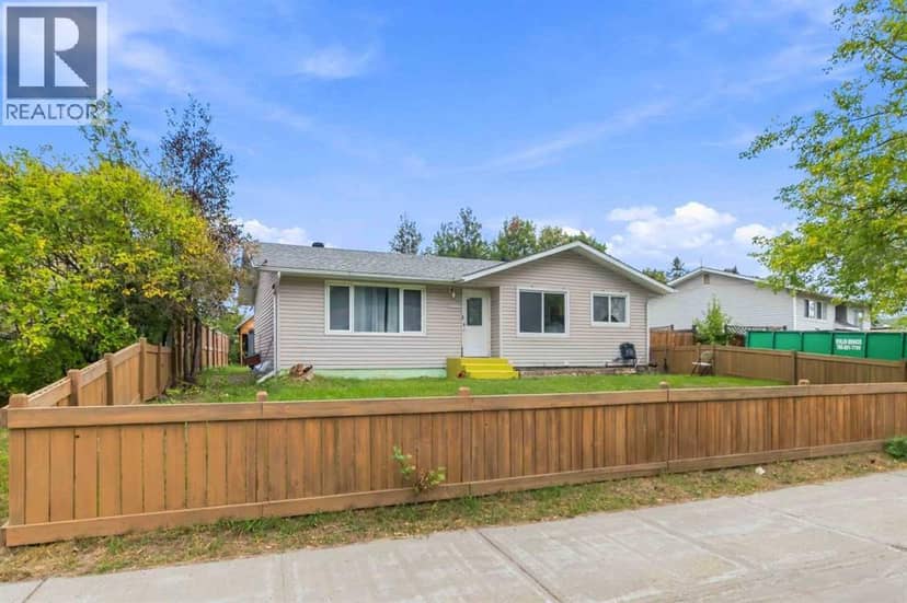34 Alberta Drive, Fort McMurray, photo 2