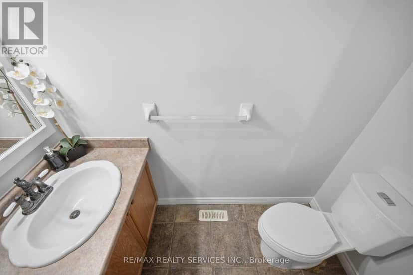 15 Climie Court — photo 14 of 39