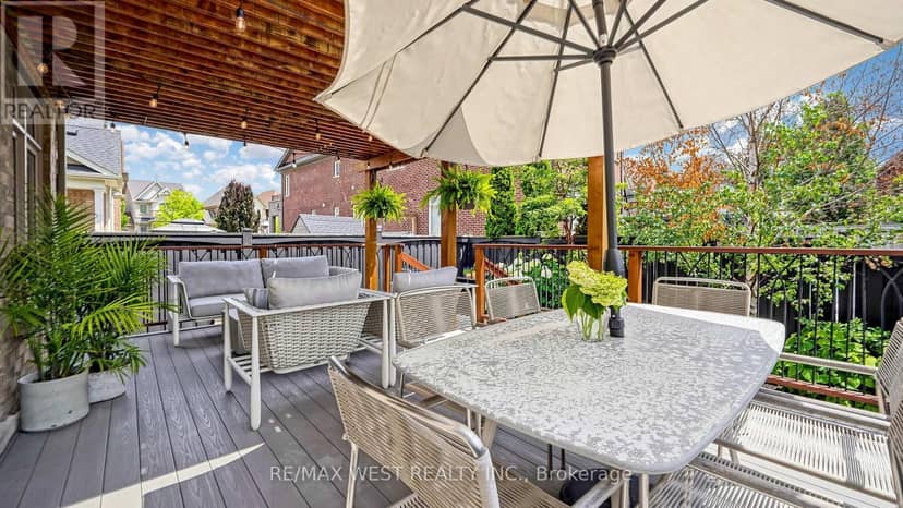 57 Alex Campbell Crescent — photo 27 of 27