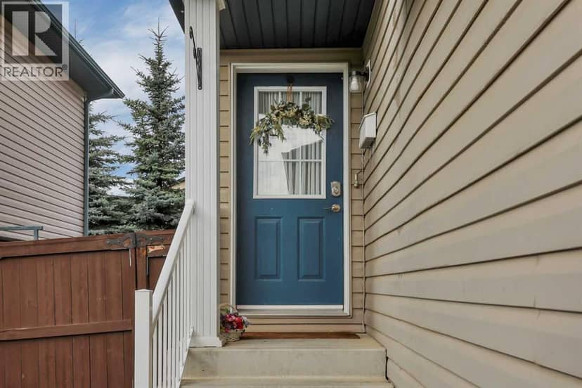 67 Arnold Close, Red Deer, photo 2