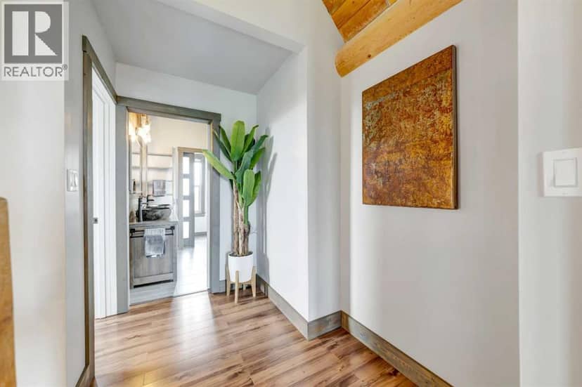 NW 31-47-1-W4 — photo 18 of 40