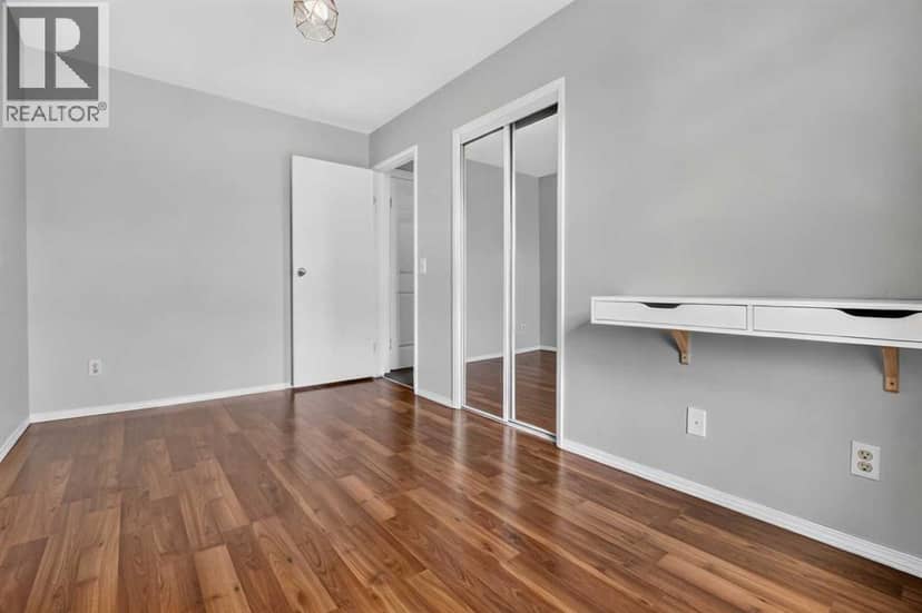207 Penworth Drive SE — photo 32 of 40