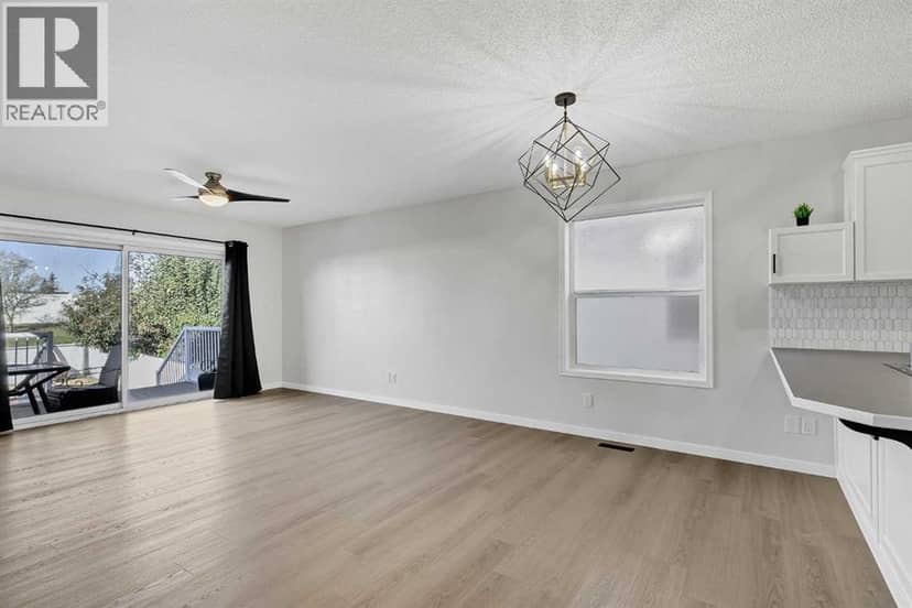 389 Stonegate Way NW — photo 9 of 40