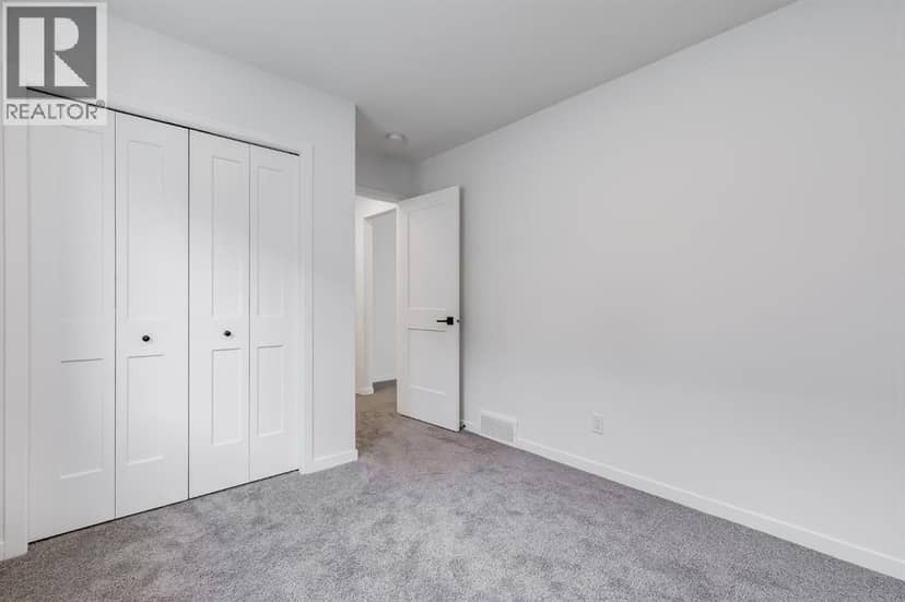 496 MONTEREY Drive SE — photo 24 of 40