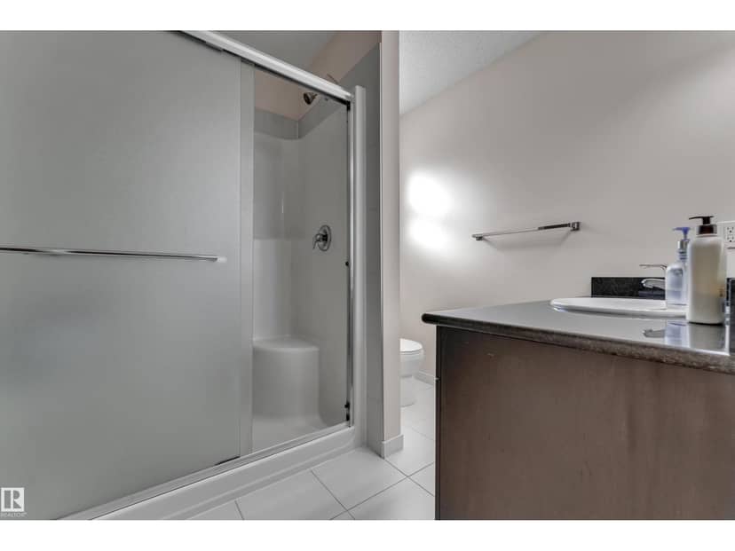 1517 27 AV NW — photo 27 of 35
