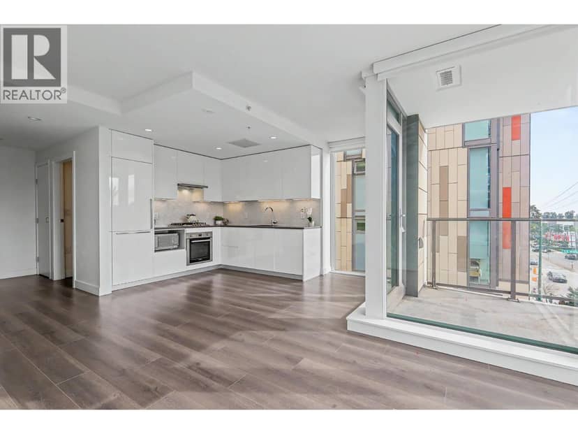 210 8138 Fraser Street, Vancouver, photo 4