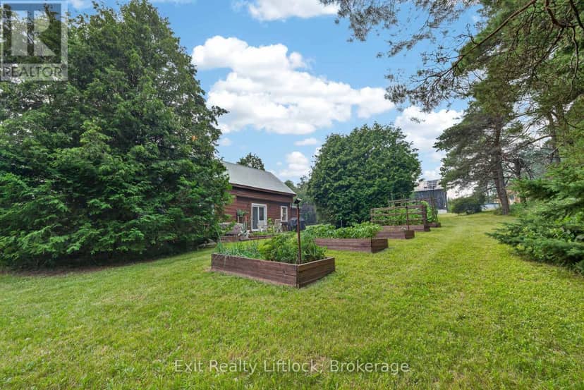 133 Farmers Road — photo 39 of 40