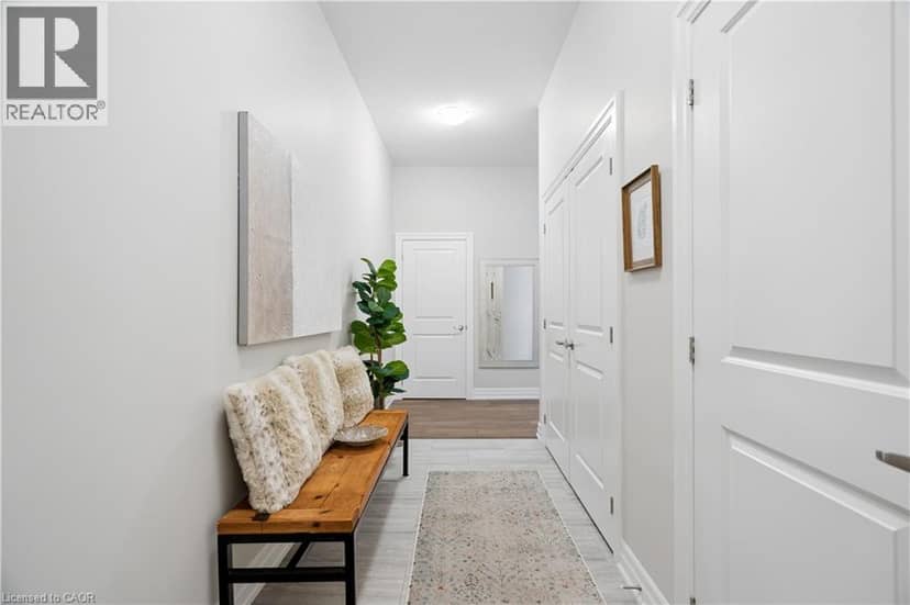 1878 GORDON Street Unit# 101, Guelph, photo 4