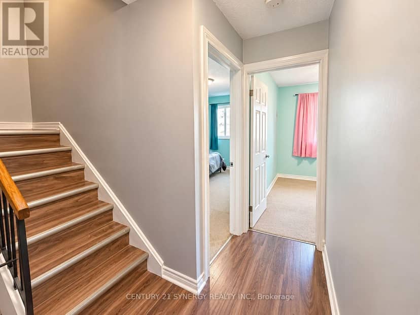 Unit \"o\" - 4 Pearl Street — photo 13 of 34