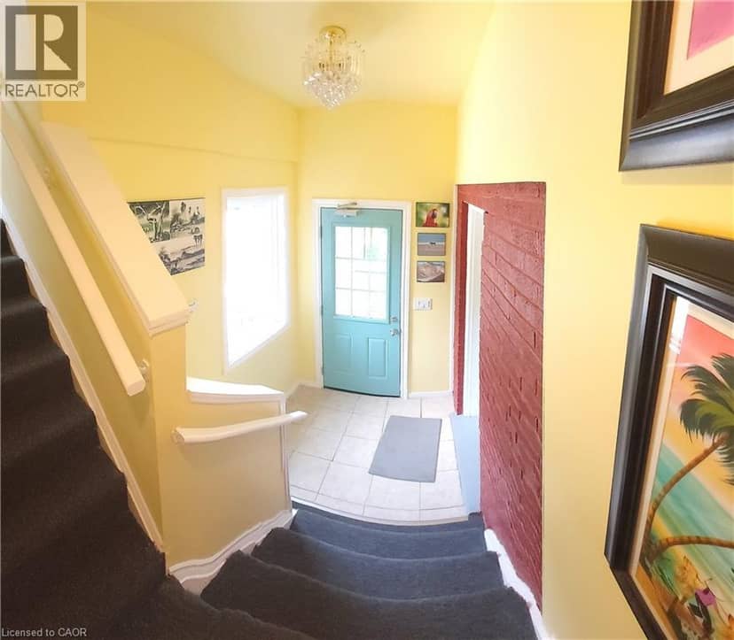 16 FOREST HILL Road — photo 39 of 40