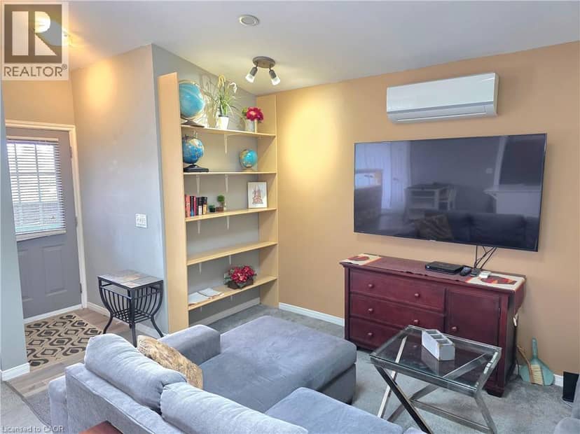 16 FOREST HILL Road — photo 19 of 40