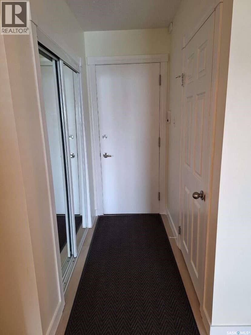 15 50 Spence STREET — photo 12 of 15