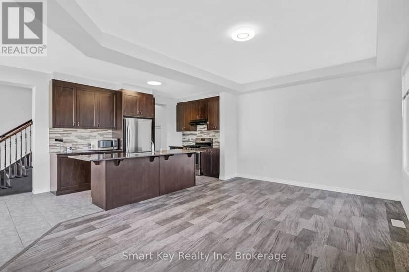 425 Aphelion Crescent — photo 10 of 30