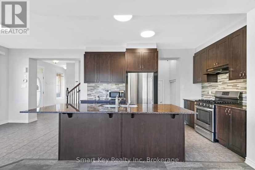 425 Aphelion Crescent — photo 13 of 30