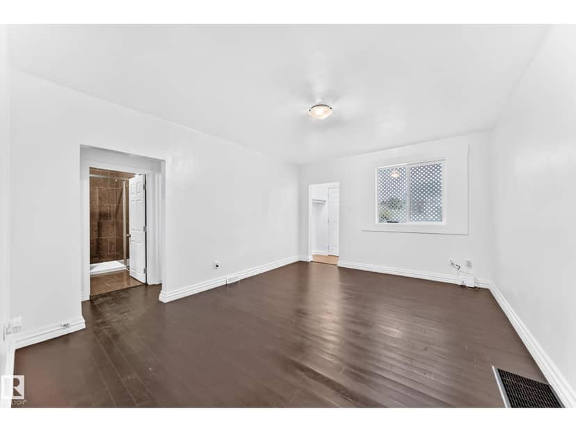 11014 95 ST NW — photo 14 of 40