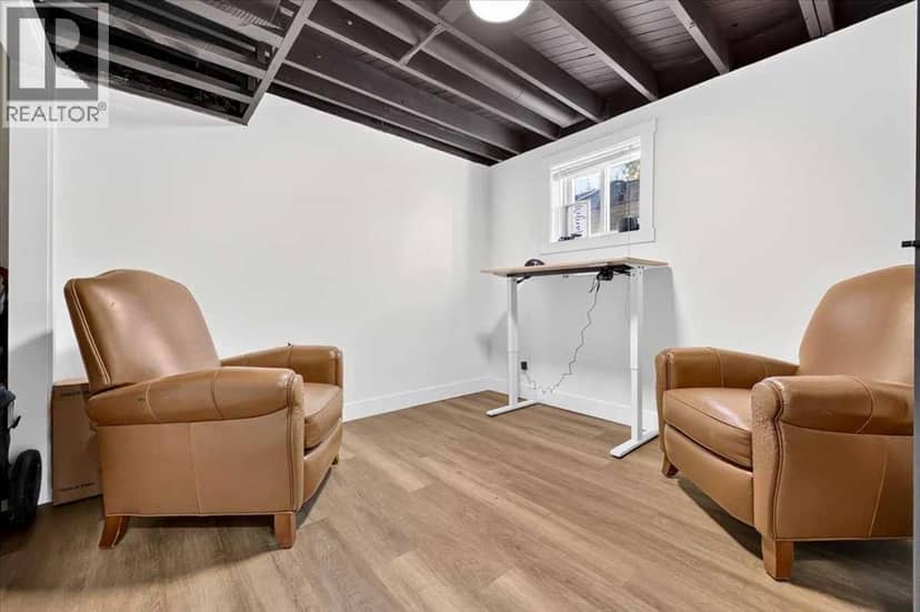 1011 32 Street SE — photo 35 of 40