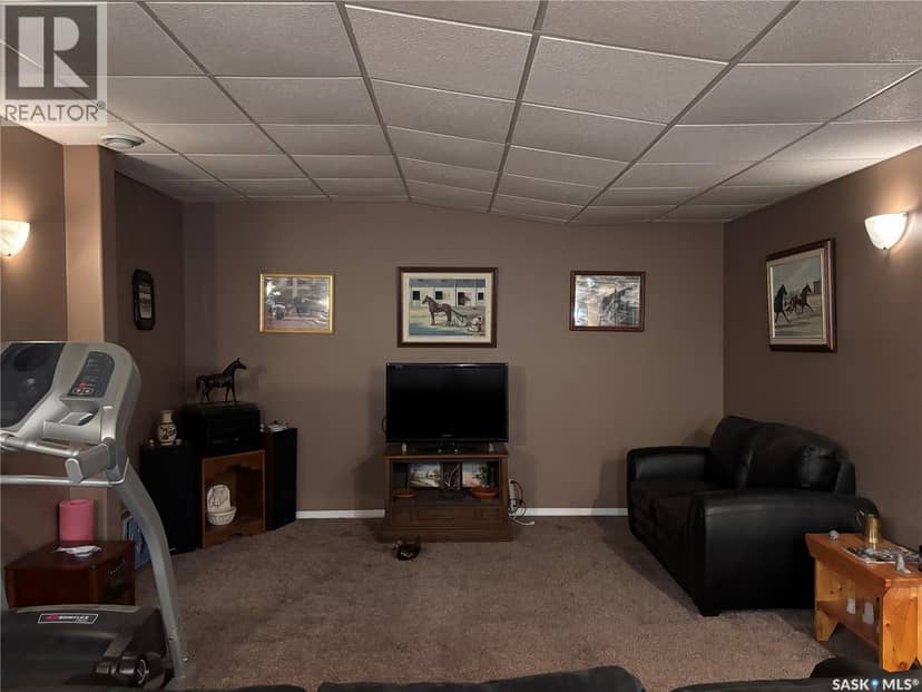 306 Guest COURT — photo 25 of 40