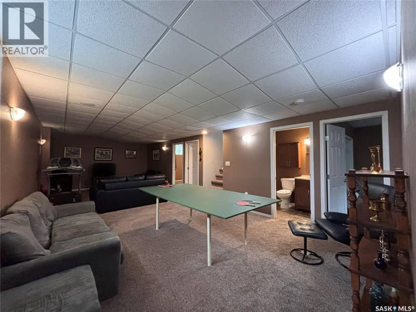 306 Guest COURT — photo 33 of 40