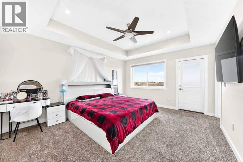 260 Corner Meadows Manor NE — photo 13 of 36
