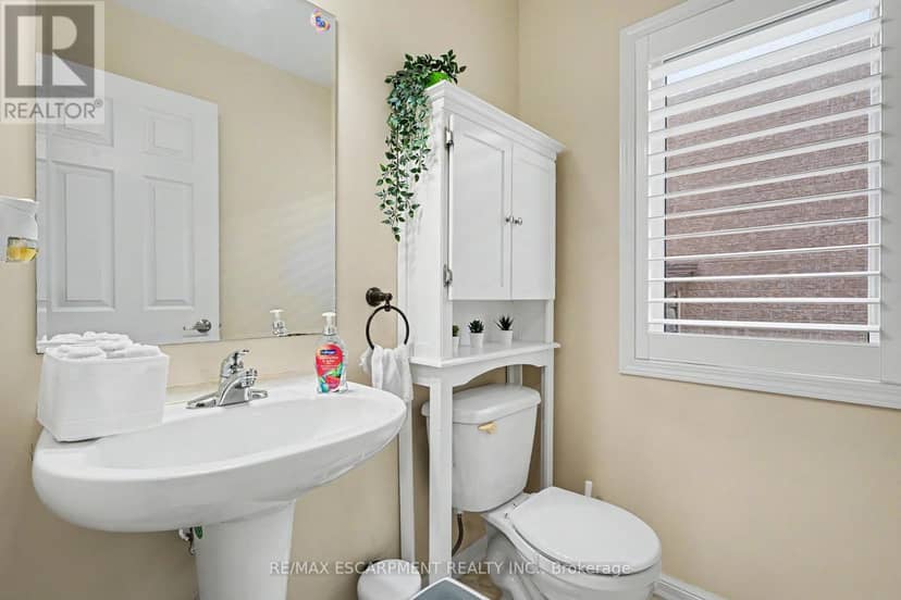 418 Kitty Murray Lane, Hamilton, photo 8