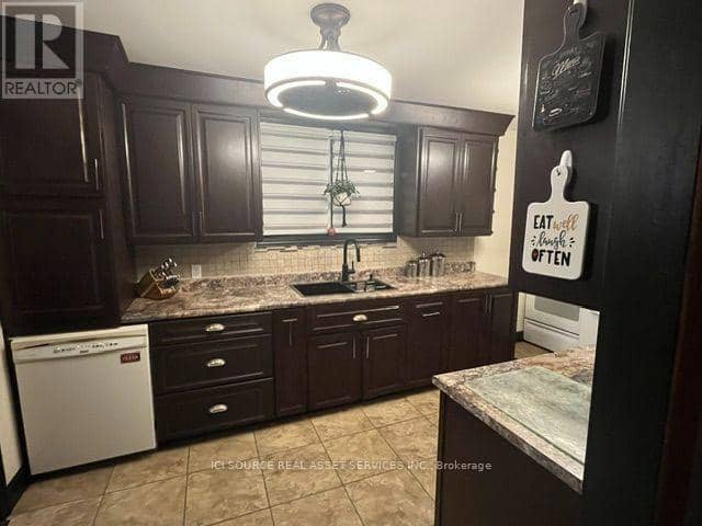 31 Church Street, Laurentian Hills, photo 5