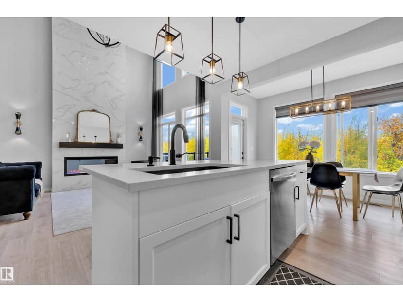 6364 174 AV NW — photo 19 of 40