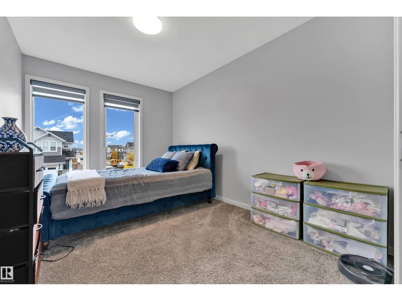 6364 174 AV NW — photo 25 of 40