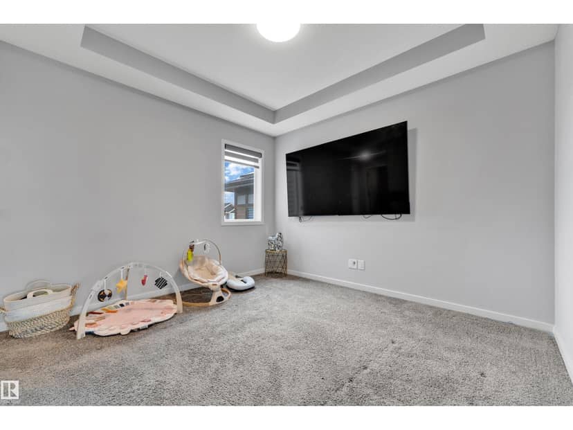 6364 174 AV NW — photo 30 of 40